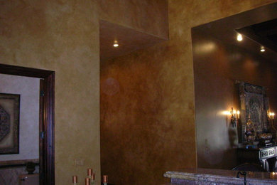 Idee per una stanza da bagno con pareti beige