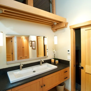 Fir Trellis Vanity