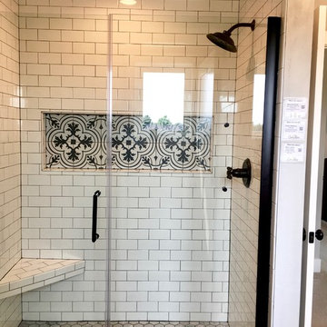 Fixer Upper-Inspired Modern Farmhouse