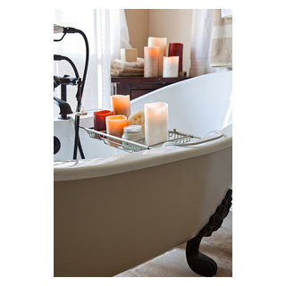 Flameless Candles and Clawfoot tub - Farmhouse - Bathroom - Phoenix - by  The Amazing Flameless Candle