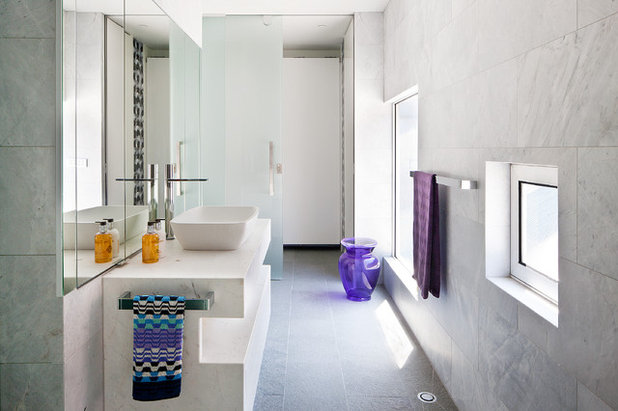 Contemporary Bathroom by Ducon Pty Ltd