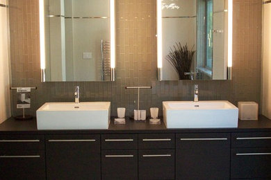 Bathroom - contemporary bathroom idea in San Luis Obispo