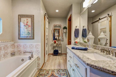 Bathroom - traditional bathroom idea in Oklahoma City