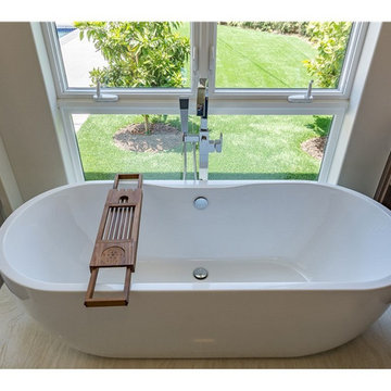 Free Standing Tub in Master Suite