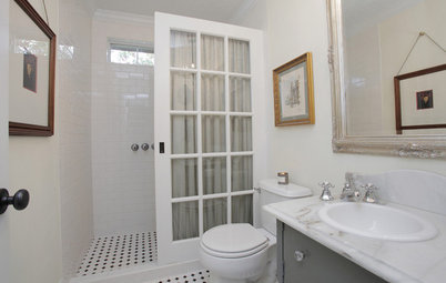 Reinvent It: A Texas Bathroom Says 'Bonjour' to Salvage