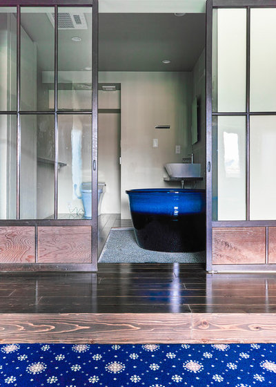浴室 by blue studio