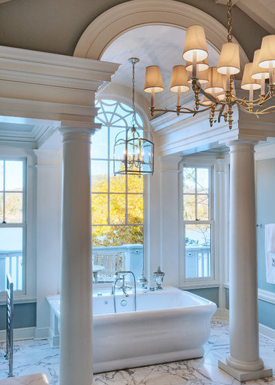 Traditional Bathroom by Gabriel Builders Inc.