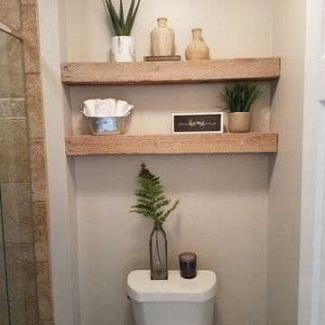 Gibson's Lake House Water Closet