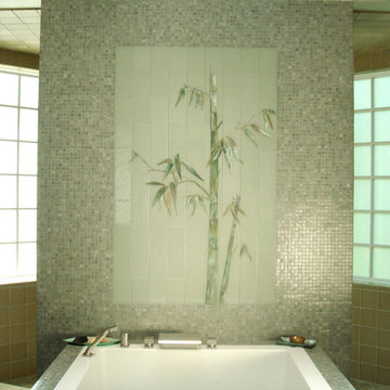 Glass bamboo mural overlooking Japanese soaking tub