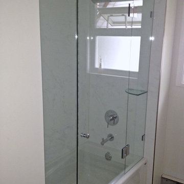 Glass doors on tub, Vancouver Shower Glass Professionals