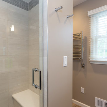 Glass Enclosure Shower & Towel Warming Rack