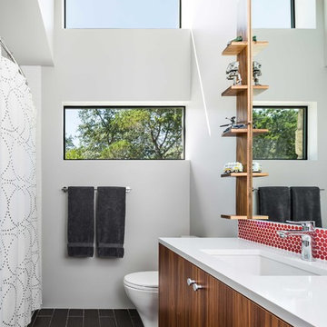 Glenlake Modern