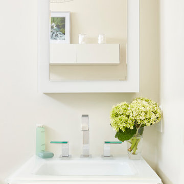 Glittering Jewel Bath | Cambridge