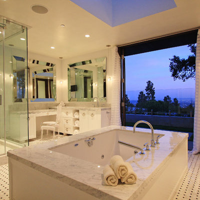 Trendy mosaic tile bathroom photo in Los Angeles