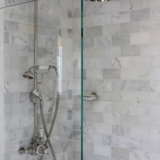 Trendy subway tile bathroom photo in San Francisco