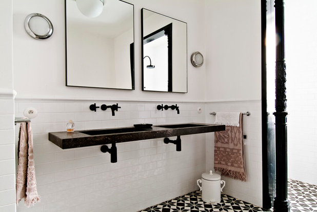 コンテンポラリー 浴室 by FJ Interior Design