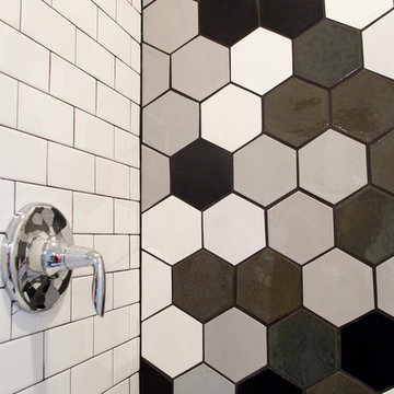 Gradient Black & White Hexagon Shower
