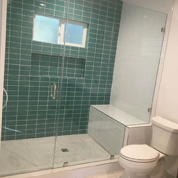 Green Bathroom In North Hollywood