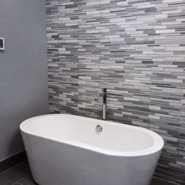 Grey Modern Master bathroom