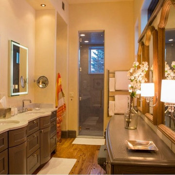 Guest Bath Sink and Vanity at East Wing