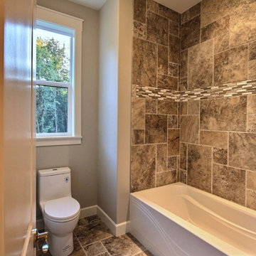 Guest Bath - The Ascension - Super Ranch on Acreage