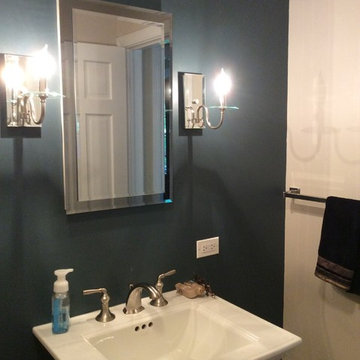 Guest Bathroom Interior Painting