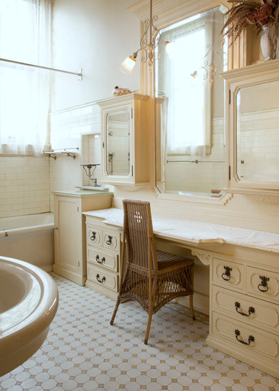 Victorian Bathroom by Margot Hartford Photography