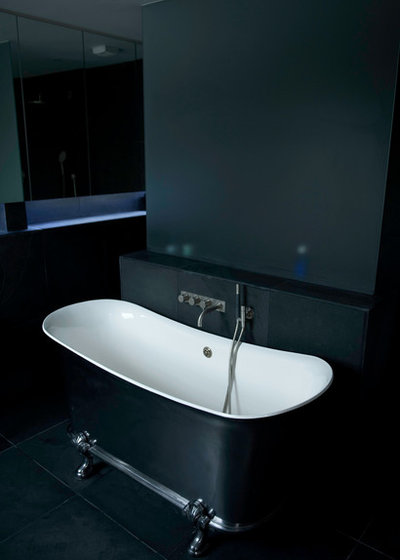 コンテンポラリー 浴室 by Macdonald Wright Architects