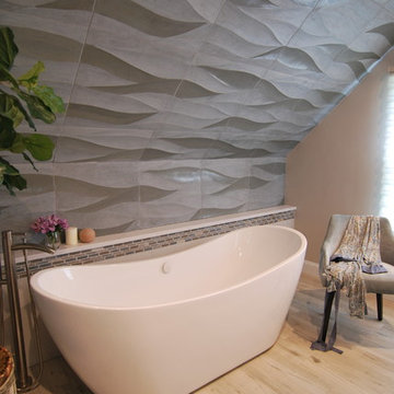 Haddonfield Wave Tile Bathroom
