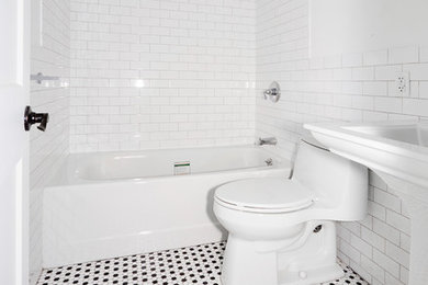 コンテンポラリースタイルのおしゃれな浴室の写真