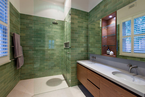 Contemporary Bathroom by Studio 53