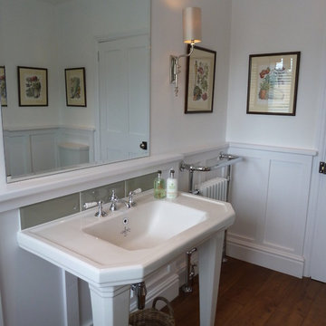 Hampshire Farmhouse Bathroom