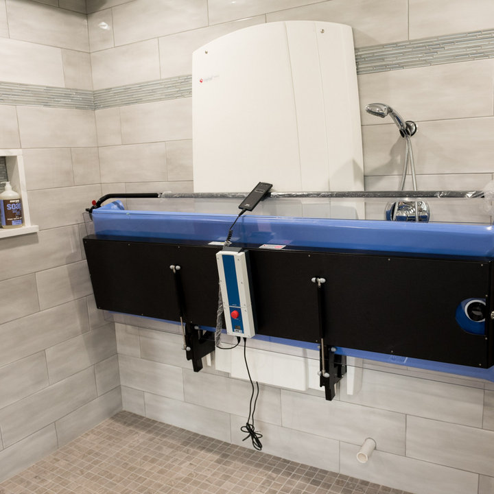 Handicap Bathroom - Photos & Ideas | Houzz