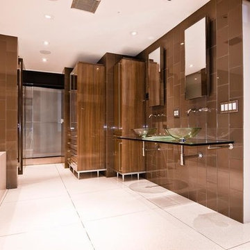 Harold Way Hollywood Hills modern home primary suite bathroom