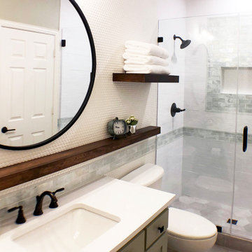 Harvest Glen Guest Bath
