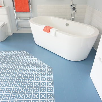 75 Blue Vinyl Floor Bathroom Ideas You'll Love - September, 2024 | Houzz