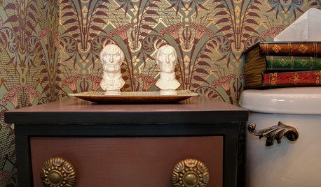 An Ornate Bathroom Raises the Specter of Disney’s Haunted Mansion