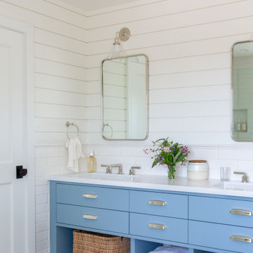 Healdsburg Guest Bathroom