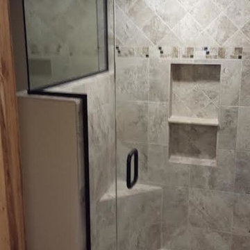 HEAVY GLASS SHOWER DOOR