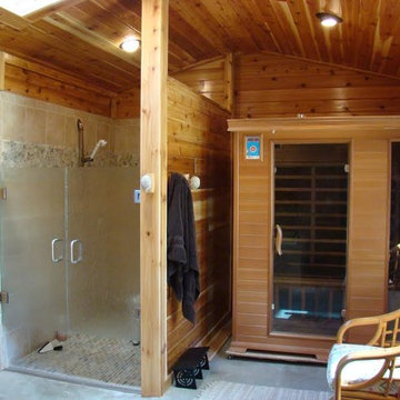 HEAVY GLASS SHOWER DOOR