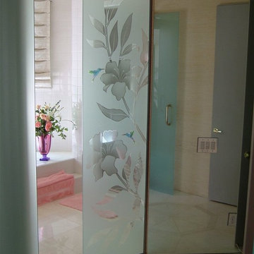 Hibiscus & Hummingbirds Glass Shower Partition