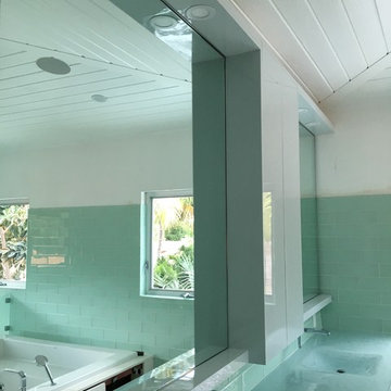 High Gloss Contemporary Miami Bathroom