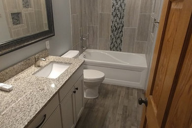 Modernes Badezimmer in Minneapolis