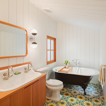 Historic/Modern Carriage House