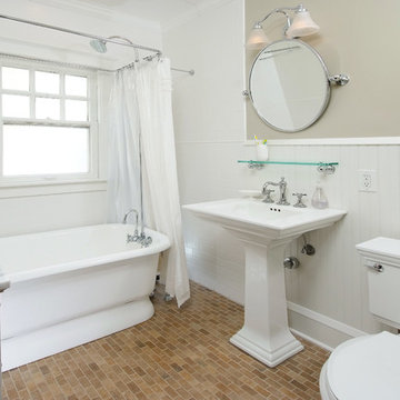Historical Cleveland Heights bathroom