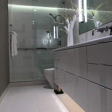 Holley Bathroom