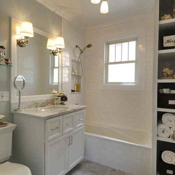 Holly St bathroom