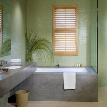 Hotel Healdsburg: Slideshow Guest room full bath.