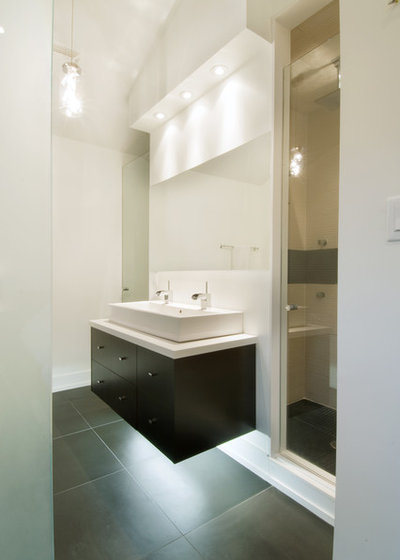 コンテンポラリー 浴室 by Modus Design Studio