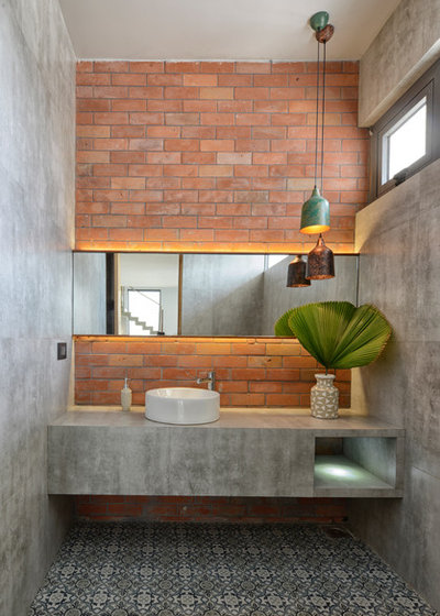 Industrial Bathroom by S A K Designs